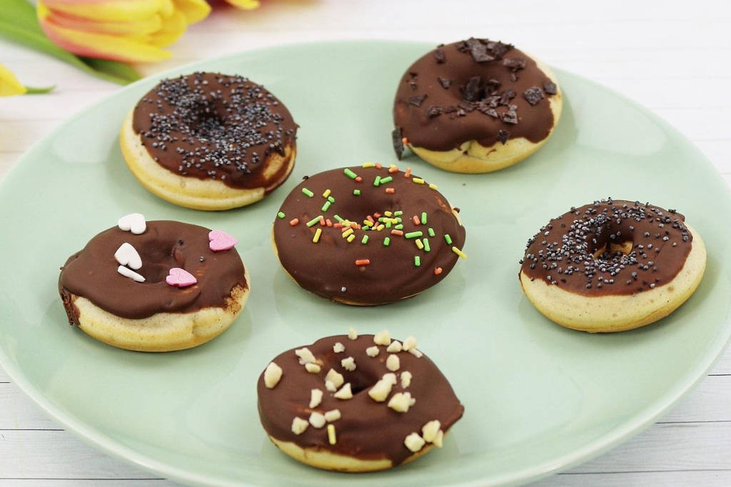 fertige Donuts aus dem Donut Maker